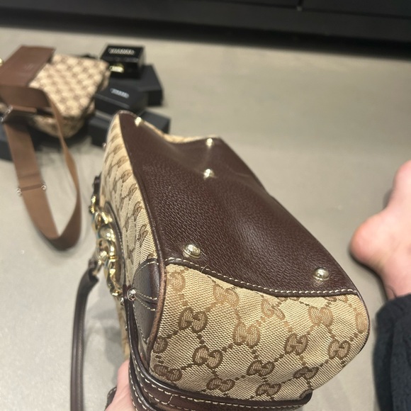 Gucci GG Monogram Wave Boston
Brown - Picture 5 of 11